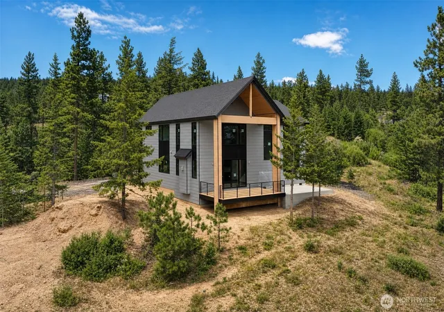 Photo 2 of Single family home for sale at 141 Founders (lot 16) Way, Cle Elum, WA 98922 | MLS# NWM2524606 | Listing updated on 2026-09-21