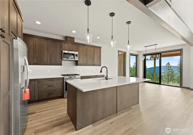 Photo 3 of Single family home for sale at 400 Founders (lot11) Way, Cle Elum, WA 98922 | MLS# NWM2524608 | Listing updated on 2026-09-21