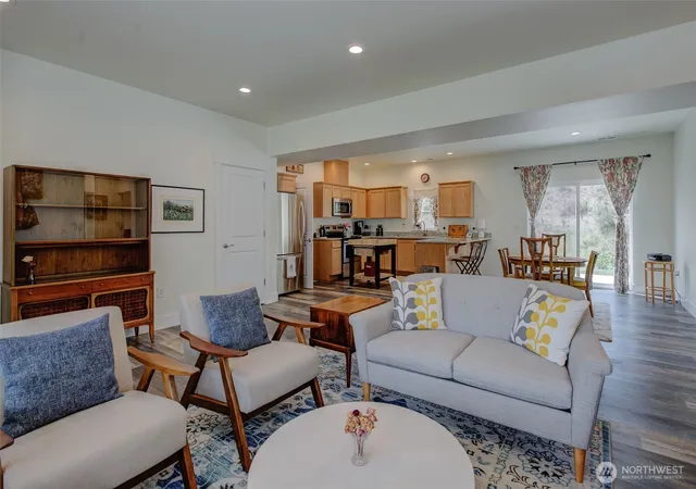 Photo 3 of Single family home for sale at 9975 Saska Way, Entiat, WA 98822 | MLS# NWM2524623 | Listing updated on 2026-09-21