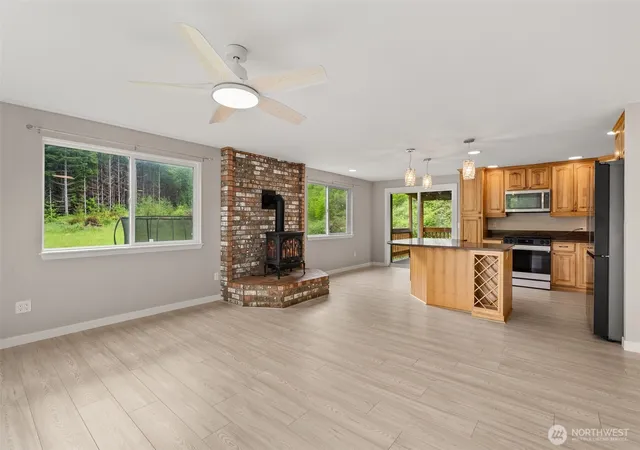 Photo 3 of Single family home for sale at 269 Elk Crk Rd, Raymond, WA 98577 | MLS# NWM2524733 | Listing updated on 2026-07-14