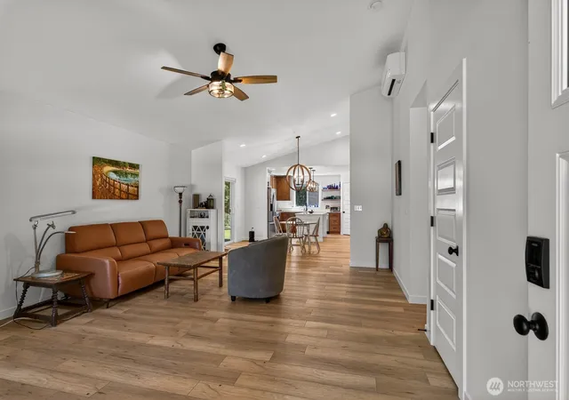 Photo 4 of Single family home for sale at 1701 Hemlock Dr, Camano Island, WA 98282 | MLS# NWM2524795 | Listing updated on 2026-09-18