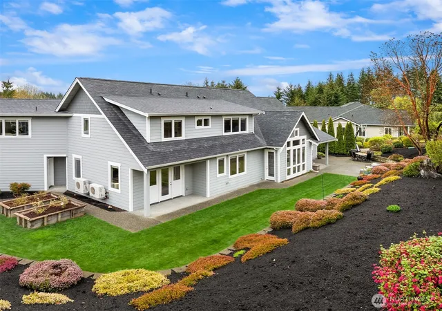 Photo 3 of Single family home for sale at 23178 Aslan Pl Ne, Kingston, WA 98346 | MLS# NWM2524821 | Listing updated on 2026-09-27
