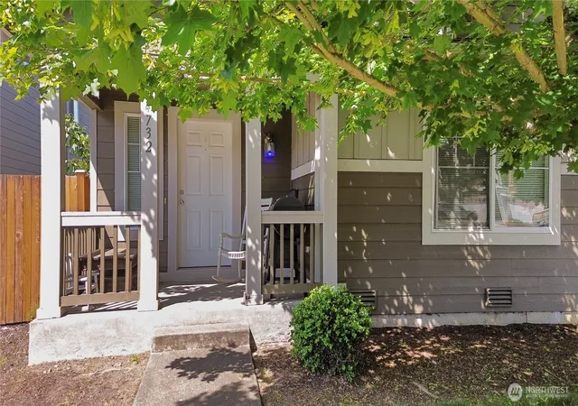 Photo 3 of Single family home for sale at 14732 49th Drive NE, Marysville, WA 98271 | MLS# NWM2524963 | Listing updated on 2026-09-22