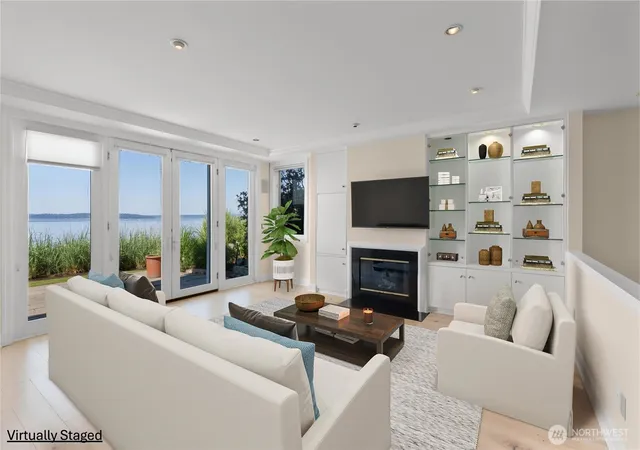 Photo 4 of Condo for sale at 4163 Beach Dr SW #102, Seattle, WA 98116 | MLS# NWM2524967 | Listing updated on 2026-09-30