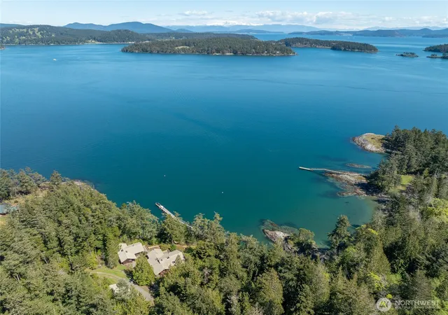 Photo 3 of Single family home for sale at 470 Bonanza Dr, Lopez Island, WA 98261 | MLS# NWM2524982 | Listing updated on 2026-09-24