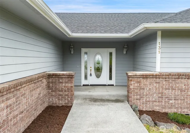 Photo 3 of Single family home for sale at 131 Rilla Ln, Sequim, WA 98382 | MLS# NWM2525031 | Listing updated on 2026-09-23