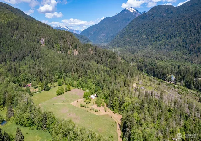 Photo 1 of Single family home for sale at 60982 Dexter Ln, Marblemount, WA 98267 | MLS# NWM2525042 | Listing updated on 2026-09-21