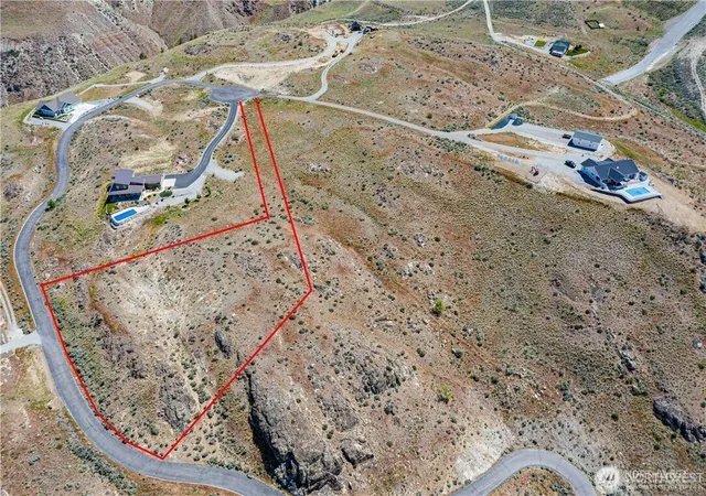 Photo 4 of Land for sale at 220 Ridge Rd, Orondo, WA 98843 | MLS# NWM2525082 | Listing updated on 2026-09-21