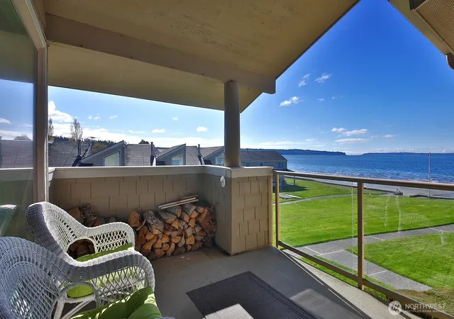 Photo 1 of Condo for sale at 816 Old Beach Rd #203, Freeland, WA 98249 | MLS# NWM2525083 | Listing updated on 2026-09-22