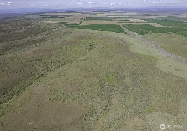 Photo 4 of Land for sale at 0 Parcel 25273540003, Coulee City, WA 99115 | MLS# NWM2525087 | Listing updated on 2026-09-29