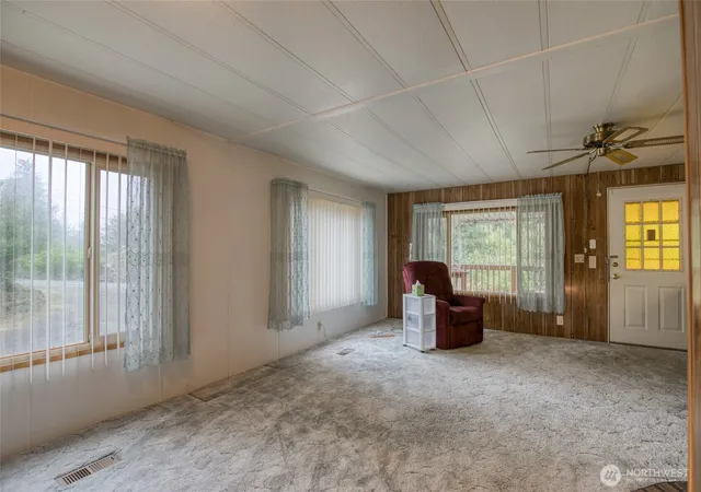 Photo 3 of Manufactured home for sale at 276 Summit Ave, Hoquiam, WA 98550 | MLS# NWM2525114 | Listing updated on 2026-09-21