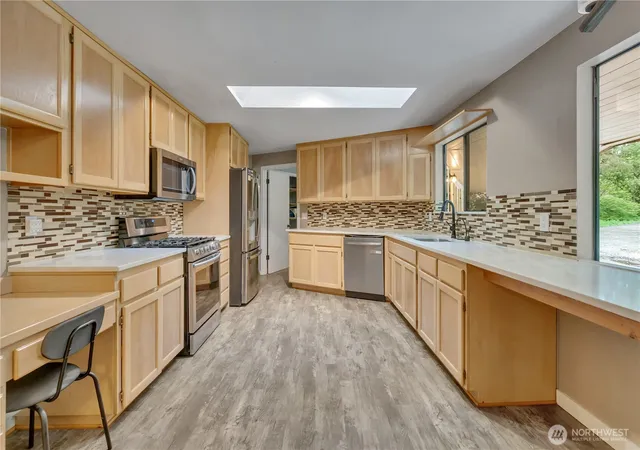 Photo 4 of Single family home for sale at 18506 SE 294th Street, Kent, WA 98042 | MLS# NWM2525165 | Listing updated on 2026-09-30