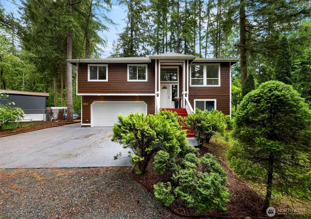 Photo 2 of Sale Pending at 1961 Clear Valley Dr, Maple Falls, WA 98266 | MLS# NWM2525193 | Listing updated on 2026-09-27