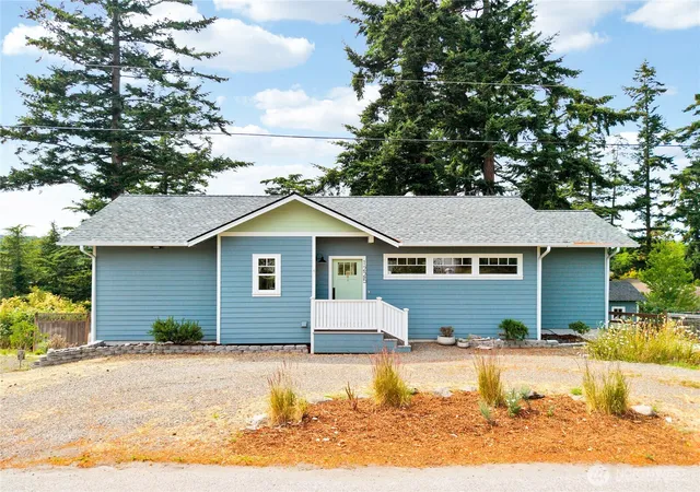 Photo 1 of Single family home for sale at 1225 Cherry St, Port Townsend, WA 98368 | MLS# NWM2525241 | Listing updated on 2026-09-21