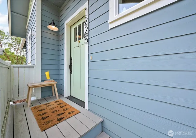 Photo 2 of Single family home for sale at 1225 Cherry St, Port Townsend, WA 98368 | MLS# NWM2525241 | Listing updated on 2026-09-21