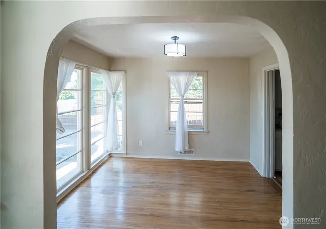 Photo 3 of Multi family home for sale at 1264 Boyer Ave, Walla Walla, WA 99362 | MLS# NWM2525286 | Listing updated on 2026-09-21