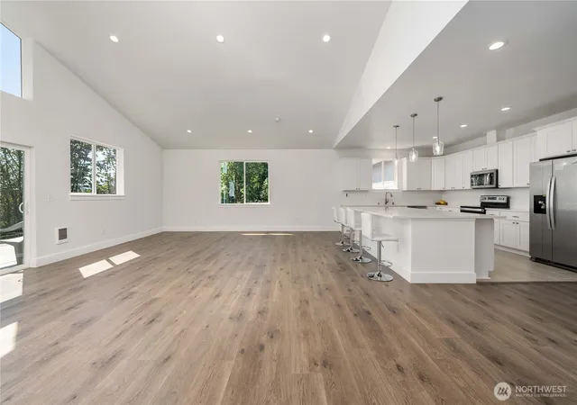 Photo 4 of Single family home for sale at 410 Studebaker Spur 1, Castle Rock, WA 98611 | MLS# NWM2525307 | Listing updated on 2026-09-21