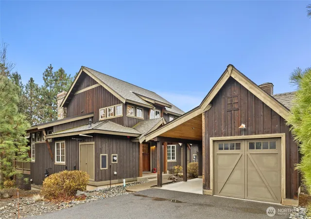 Photo 1 of Single family home for sale at 412 Sweet Shop Ln, Cle Elum, WA 98922 | MLS# NWM2525320 | Listing updated on 2026-09-21