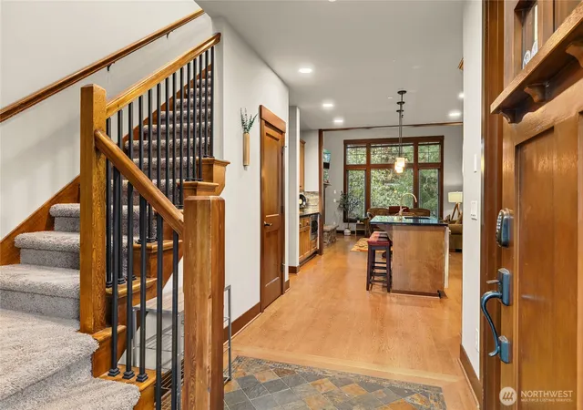 Photo 3 of Single family home for sale at 412 Sweet Shop Ln, Cle Elum, WA 98922 | MLS# NWM2525320 | Listing updated on 2026-09-21