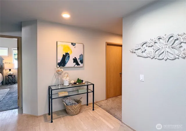 Photo 3 of Sale Pending at 10834 Ne 68th Street #B5, Kirkland, WA 98033 | MLS# NWM2525371 | Listing updated on 2026-09-25