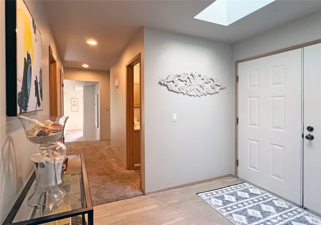 Photo 3 of Sale Pending at 10834 NE 68th Street #B5, Kirkland, WA 98033 | MLS# NWM2525371 | Listing updated on 2026-09-25
