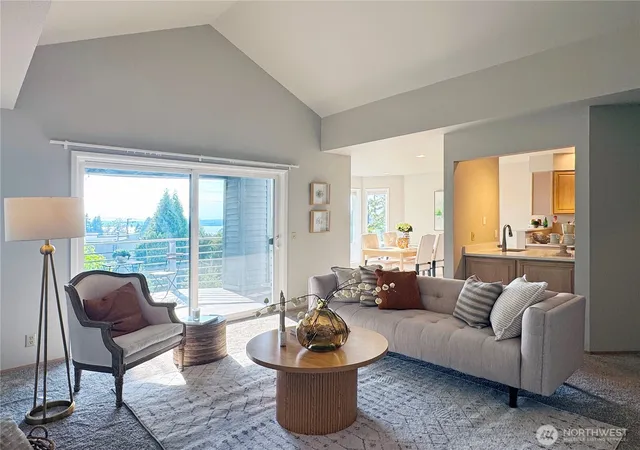Photo 4 of Sale Pending at 10834 NE 68th Street #B5, Kirkland, WA 98033 | MLS# NWM2525371 | Listing updated on 2026-09-25