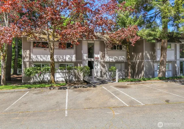 Condo for sale at 4540 Southwest 321st #Q1, Federal Way, WA 98023 | MLS# NWM2525378