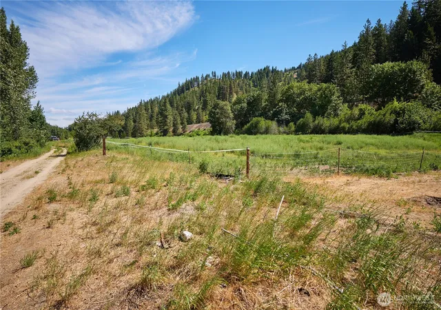Photo 4 of Land for sale at 68 Sylvester Meadows Ln, Leavenworth, WA 98826 | MLS# NWM2525408 | Listing updated on 2026-09-21