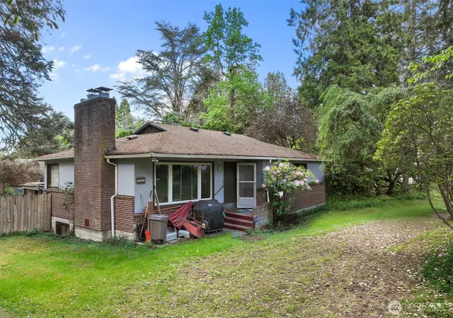 Photo 2 of Land for sale at 7002 Ne 170th Street, Kenmore, WA 98028 | MLS# NWM2525449 | Listing updated on 2026-09-21