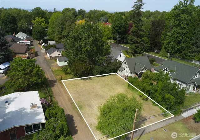 Photo 2 of Land for sale at 712 S Park St, Walla Walla, WA 99362 | MLS# NWM2525469 | Listing updated on 2026-09-21