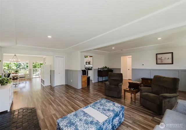 Photo 4 of Single family home for sale at 918 Ellinor Ave, Shelton, WA 98584 | MLS# NWM2525643 | Listing updated on 2026-09-21