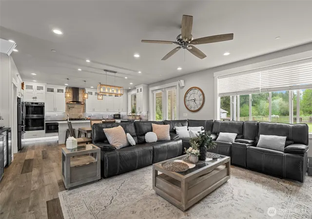 Photo 4 of Single family home for sale at 3010 342nd Street Ct S, Roy, WA 98580 | MLS# NWM2525646 | Listing updated on 2026-09-29