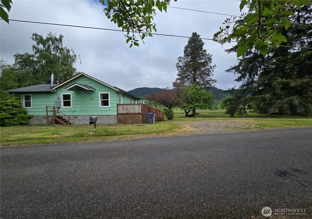 Photo 1 of Sale Pending at 29 Sickman Frd Rd, Oakville, WA 98568 | MLS# NWM2525656 | Listing updated on 2026-05-29