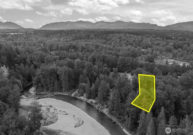 Photo 3 of Land for sale at 20707 Renton Maple Valley Rd SE, Maple Valley, WA 98038 | MLS# NWM2525683 | Listing updated on 2026-10-02