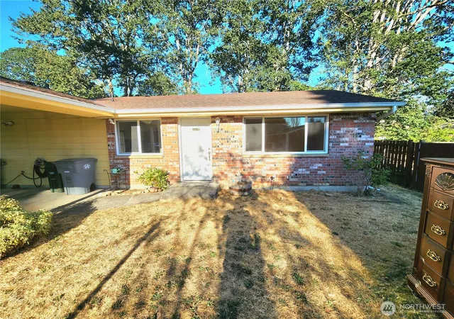 Photo 3 of Multi family home for sale at 11901 Ainsworth Ave S, Tacoma, WA 98444 | MLS# NWM2525707 | Listing updated on 2026-09-21