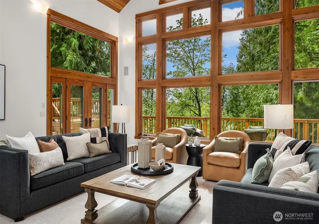 Photo 4 of Single family home for sale at 16700 Saybrook Dr NE, Woodinville, WA 98077 | MLS# NWM2525739 | Listing updated on 2026-09-26