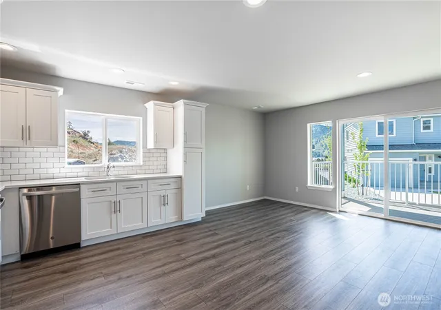 Photo 4 of Condo for sale at 51 Phoebe Ln #B4, Manson, WA 98831 | MLS# NWM2525753 | Listing updated on 2026-09-21