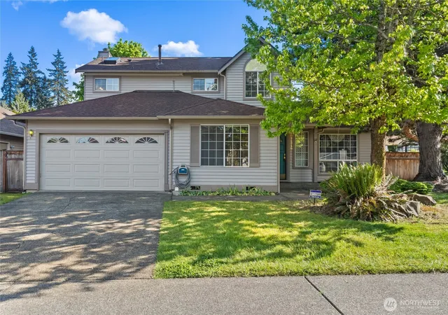 Photo 2 of Single family home for sale at 11719 Se 315th Street, Auburn, WA 98092 | MLS# NWM2525770 | Listing updated on 2026-10-01