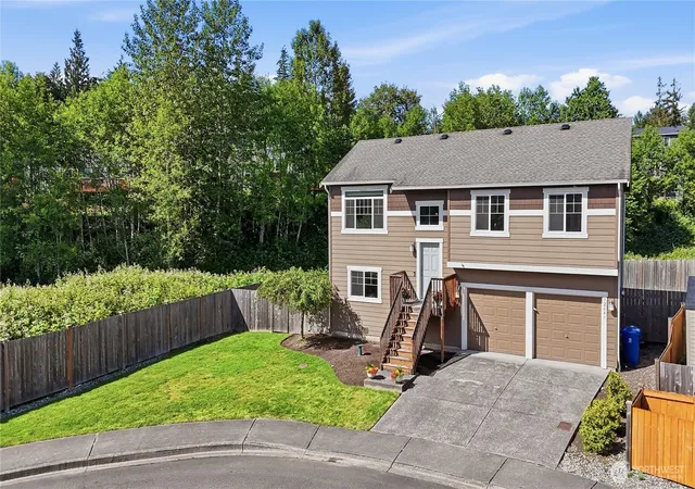Photo 3 of Sale Pending at 32641 143rd Place Se, Sultan, WA 98294 | MLS# NWM2525798 | Listing updated on 2026-09-23
