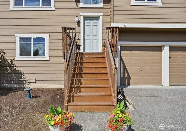 Photo 3 of Sale Pending at 32641 143rd Place SE, Sultan, WA 98294 | MLS# NWM2525798 | Listing updated on 2026-09-23