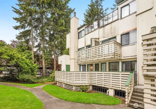 Photo 3 of Condo for sale at 1019 156th Avenue Ne #B2, Bellevue, WA 98007 | MLS# NWM2525866 | Listing updated on 2026-10-01
