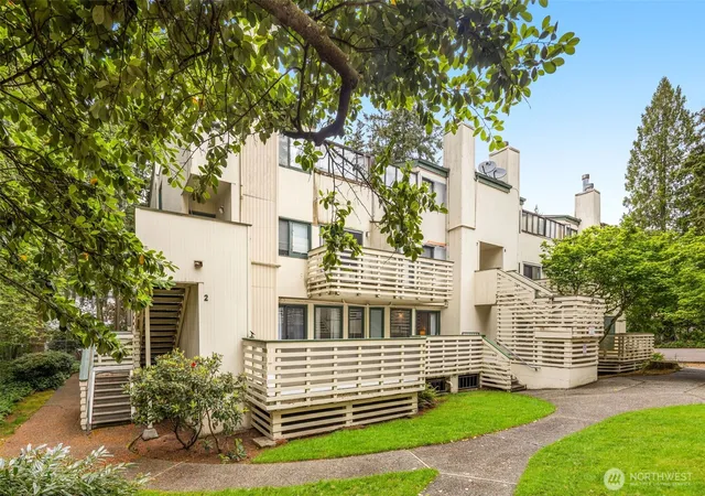 Photo 3 of Condo for sale at 1019 156th Avenue NE #B2, Bellevue, WA 98007 | MLS# NWM2525866 | Listing updated on 2026-10-01