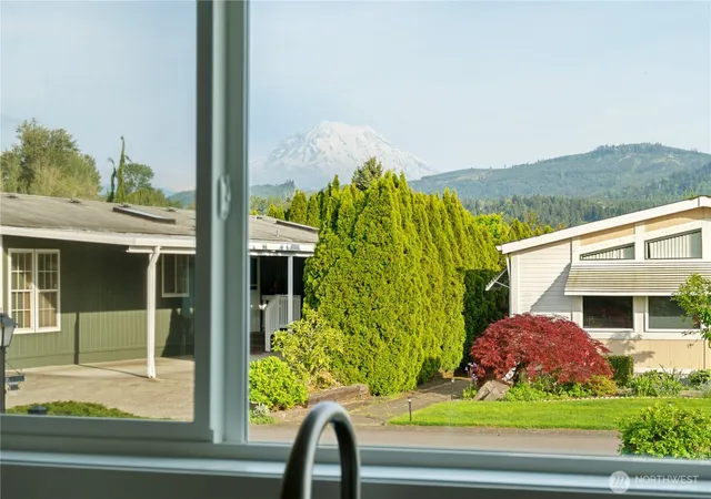 Photo 3 of Manufactured home for sale at 836 S Harmon Way #73, Orting, WA 98360 | MLS# NWM2525905 | Listing updated on 2026-09-21