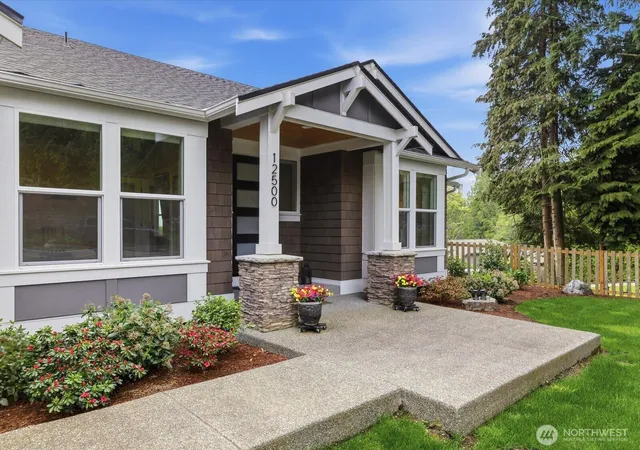 Photo 3 of Single family home for sale at 12500 Robinhood Ln, Snohomish, WA 98290 | MLS# NWM2525931 | Listing updated on 2026-10-02