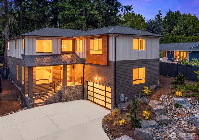 Photo 1 of Single family home for sale at 11327 113th Place Ne, Kirkland, WA 98033 | MLS# NWM2525966 | Listing updated on 2026-09-30