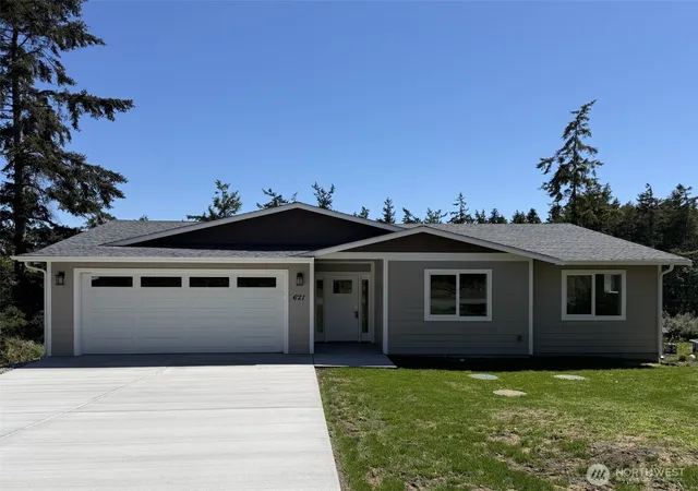 Photo 1 of Single family home for sale at 621 La Fiesta St, Coupeville, WA 98239 | MLS# NWM2525989 | Listing updated on 2026-09-21