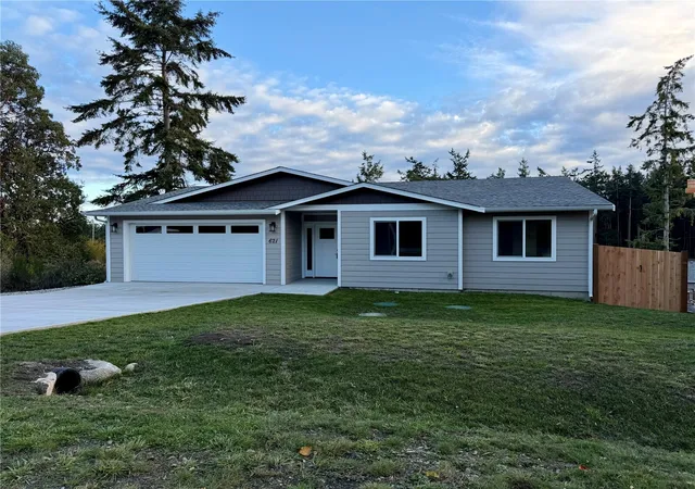 Photo 1 of Single family home for sale at 621 La Fiesta St, Coupeville, WA 98239 | MLS# NWM2525989 | Listing updated on 2026-10-27