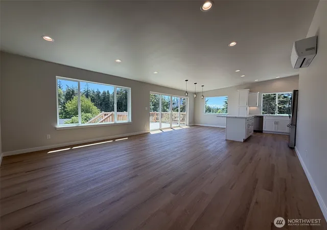 Photo 3 of Single family home for sale at 621 La Fiesta St, Coupeville, WA 98239 | MLS# NWM2525989 | Listing updated on 2026-09-21
