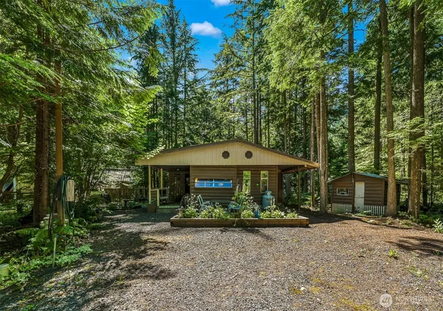 Photo 2 of Single family home for sale at 1159 Alder Ln, Maple Falls, WA 98266 | MLS# NWM2526003 | Listing updated on 2026-09-21
