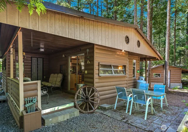 Photo 4 of Single family home for sale at 1159 Alder Ln, Maple Falls, WA 98266 | MLS# NWM2526003 | Listing updated on 2026-09-21